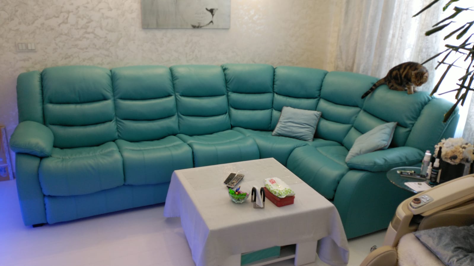 Перетяжка дивана на дому. Южно-Сухокумск